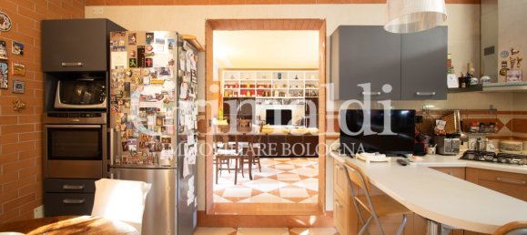 6-salle Appartement à Bologna, Italy No. 58323 11