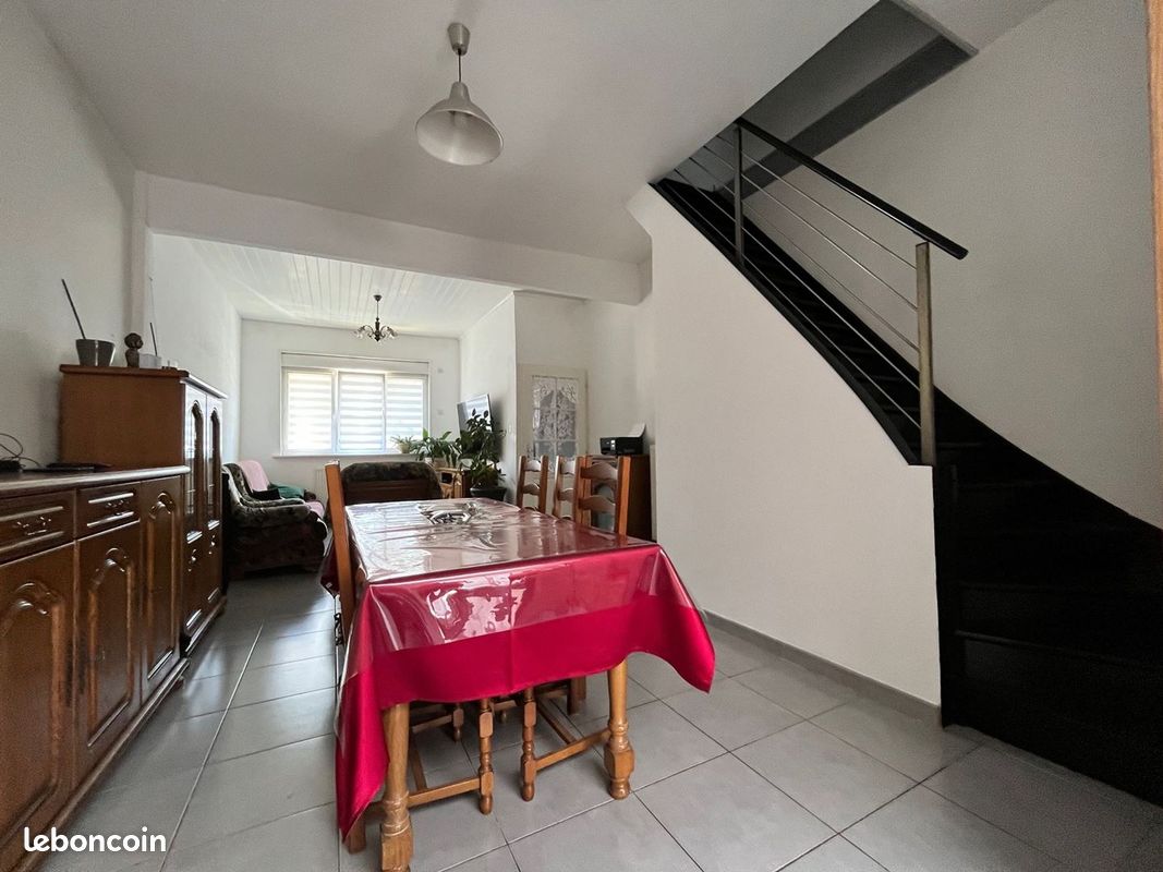 4 Schlafzimmer Haus in Armentieres, France, Nr. 319094