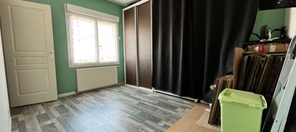 4 Schlafzimmer Haus in Armentieres, France, Nr. 319094 7