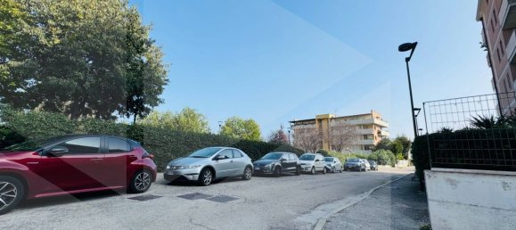 1 room Garage in Pescara, Italy No. 24191 2