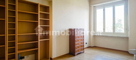 2 bedrooms Apartment in Turin, Italy No. 334653 33