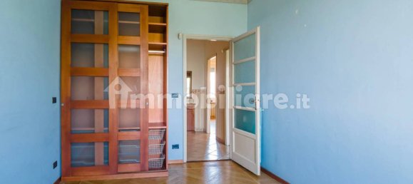 2 bedrooms Apartment in Turin, Italy No. 334653 31