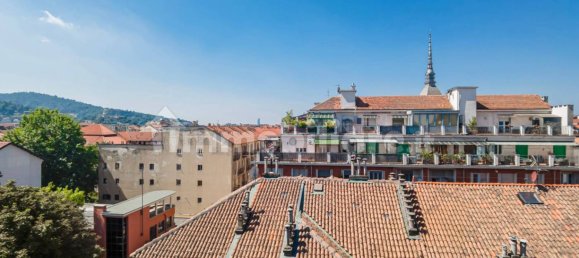 2 bedrooms Apartment in Turin, Italy No. 334653 13