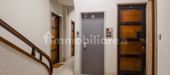 2 bedrooms Apartment in Turin, Italy No. 334653 21