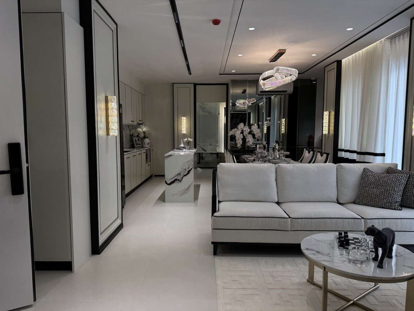 3 bedrooms Apartment in Pattaya, Thailand No. 33519