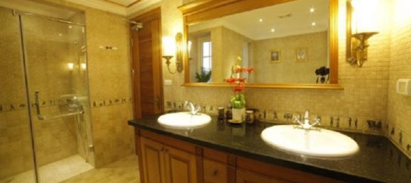 1 Schlafzimmer Wohnung in Hai Ba Trung, Vietnam, Nr. 5869 5