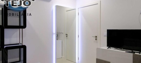 4 bedrooms House in Almada, Portugal No. 13990 26