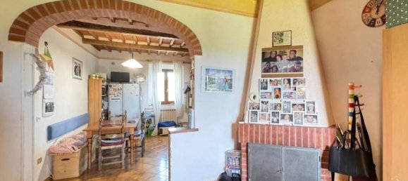 Apartamento de 4 divisões em Empoli, Italy N.º 281407 2