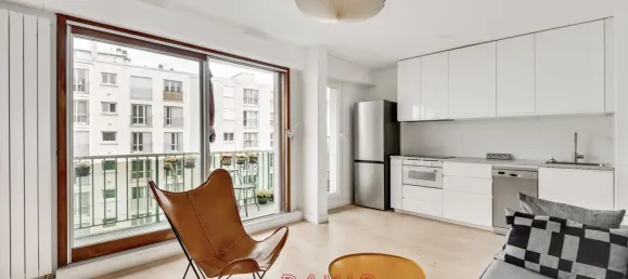 1 bedroom Apartment in Paris, France No. 352634 7