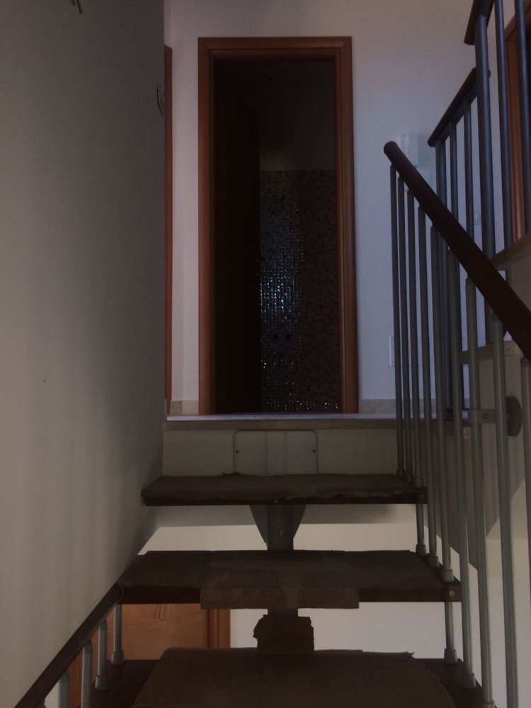 5 rooms Duplex in Sant'Angelo Romano, Italy No. 304312