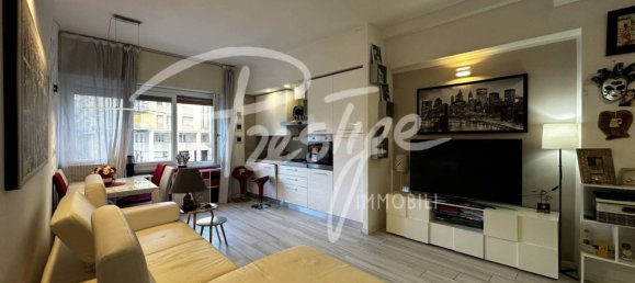 2 bedrooms Apartment in La Spezia, Italy No. 312869 2