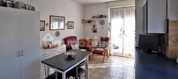 Квартира с 2 спальнями в Сомма Ломбардо, Италия № 174572 4