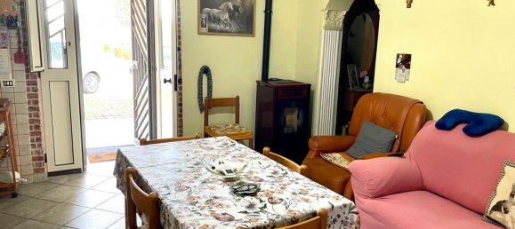 3 rooms House in Foggia, Italy No. 226865 3