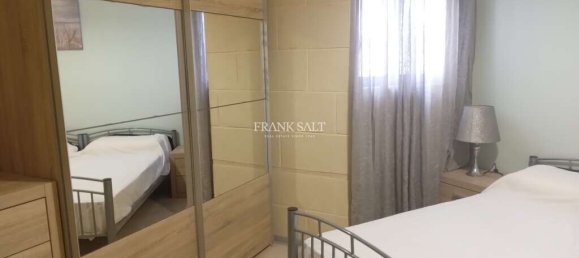 2 bedrooms Apartment in Ghajnsielem, Malta No. 5976 4