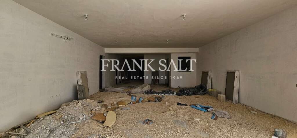 Maisonette de 3 dormitorios en Mgarr, Malta No. 375