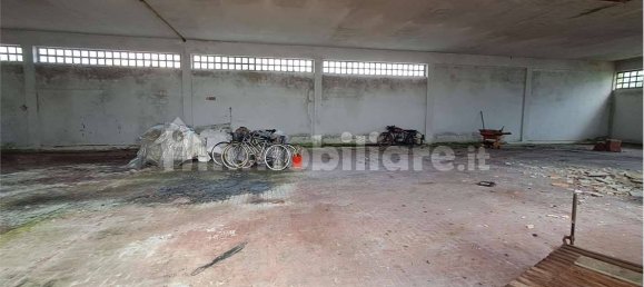 Lagerhaus in Busto Garolfo, Italy 1000m², Nr. 360200 3
