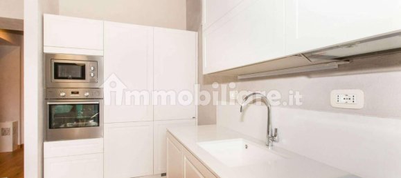 2 bedrooms Apartment in Turin, Italy No. 121726 10