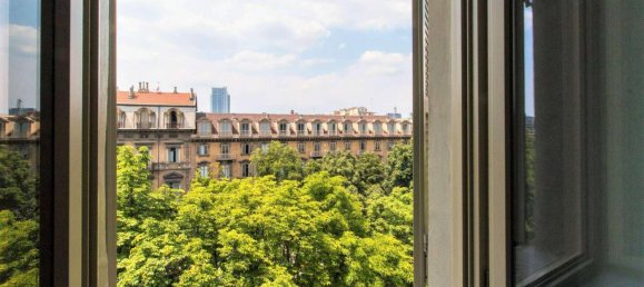 2 bedrooms Apartment in Turin, Italy No. 121726 11