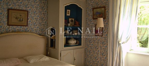 Замки и поместья с 15 спальнями в Сен-Бриё, Франция № 308744 7