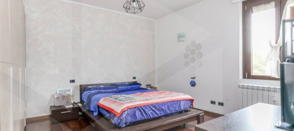 2غرفة شقة في Bresso, Italy رقم 30463 4