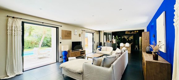 4 bedrooms House in La Chapelle-sur-Erdre, France No. 318916 7