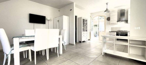 2 bedrooms Villa in Pietrasanta, Italy No. 227897 27