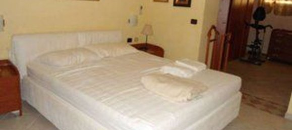 4 Schlafzimmer Wohnung in Arzachena, Italy, Nr. 319296 19