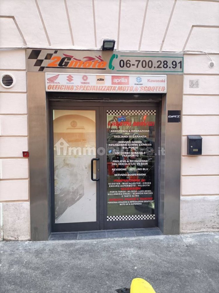 35m² Office in Rome, Italy No. 348423