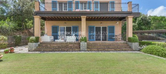 4 bedrooms Villa in Campo nell'Elba, Italy No. 302711 3