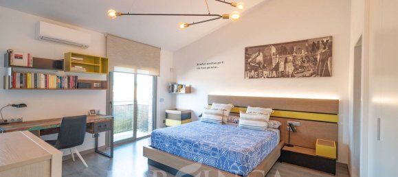 Таунхаус с 2 спальнями в Герона, Испания № 149598 20