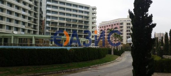 60m² Commercial property in Sveti Vlas, Bulgaria No. 229 3