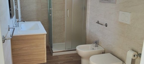 4 rooms House in Lecce, Italy No. 277370 5