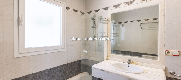 4 bedrooms House in Alicante, Spain No. 70840 19