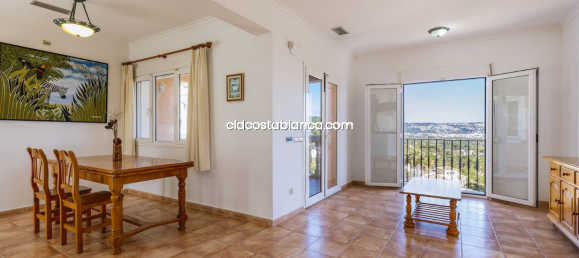 4 bedrooms House in Alicante, Spain No. 70840 9