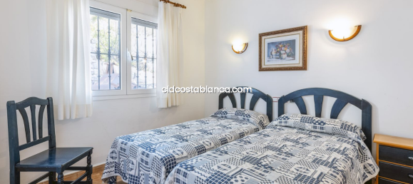 4 bedrooms House in Alicante, Spain No. 70840 12