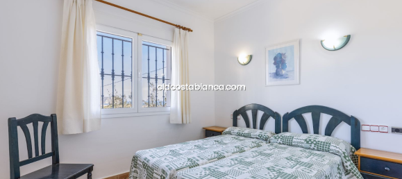 4 bedrooms House in Alicante, Spain No. 70840 16