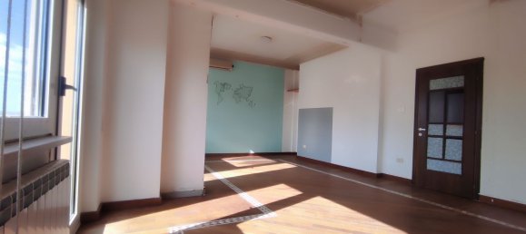 6-salle Appartement à Sassari, Italy No. 76117 2