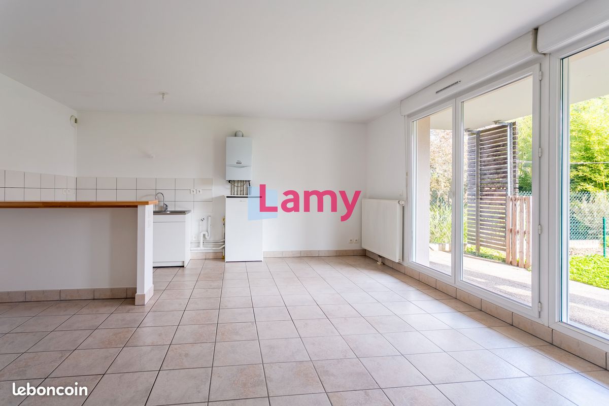 2 chambres Appartement à Ostwald, France No. 79907