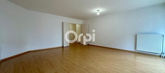 3 bedrooms Apartment in Douai, France No. 288416 4