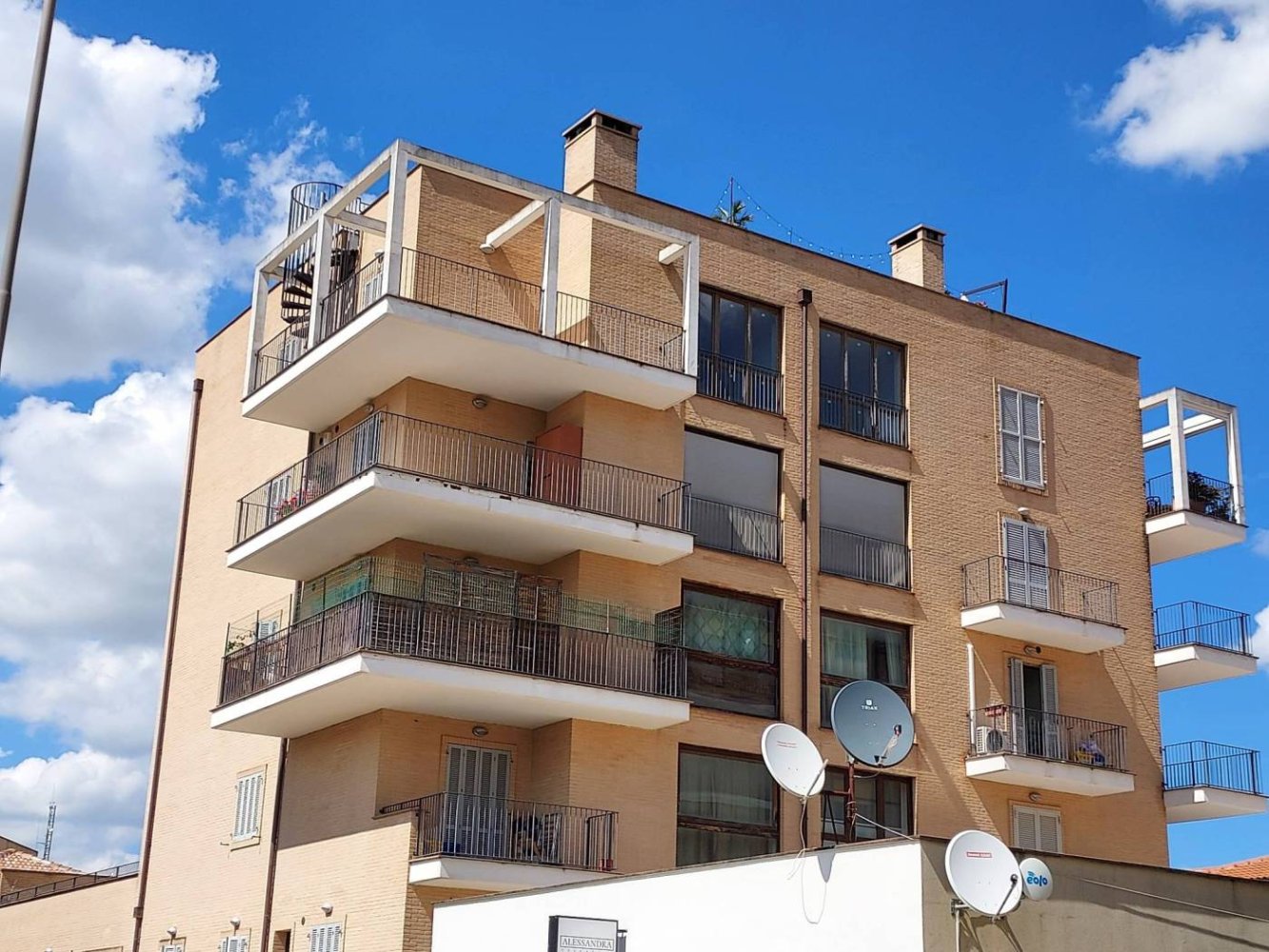 2 bedrooms Penthouse in Spoleto, Italy No. 178177