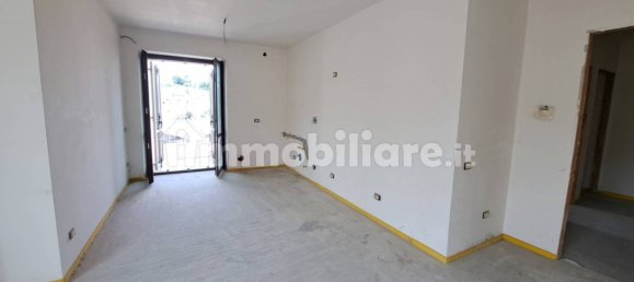 2 bedrooms Penthouse in Spoleto, Italy No. 178177 9