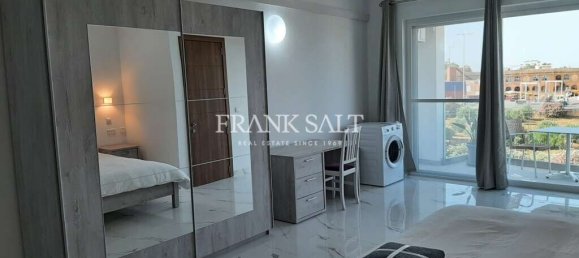 Apartamento en Swieqi, Malta No. 7122 16