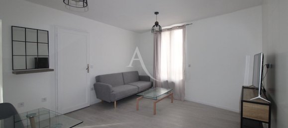 3 bedrooms Commercial property in Loir-et-Cher, France No. 83905 2