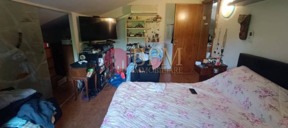 Apartamento de 4 dormitorios en Collesalvetti, Italy No. 116175 37