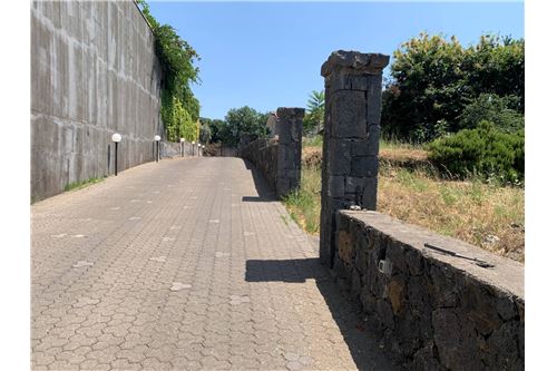 Terreno em Aci Bonaccorsi, Italy 1200 m² N.º 280146