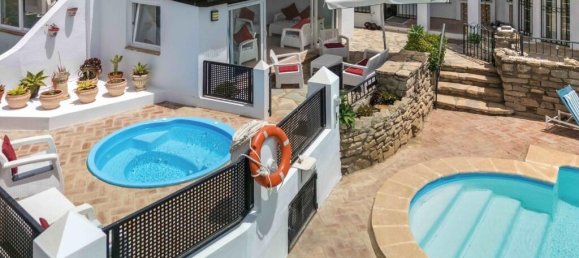 6 bedrooms Villa in Estepona, Spain No. 177892 13