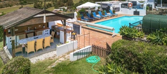 6 bedrooms Villa in Estepona, Spain No. 177892 17