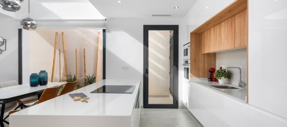 Villa de 3 dormitorios en Benijófar, Spain No. 6732 4