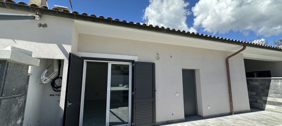 3-Zimmer Haus in Manziana, Italy, Nr. 18223 2