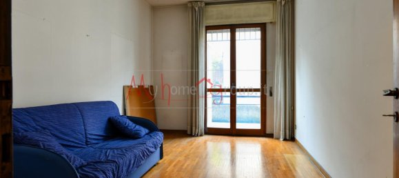 6 rooms Apartment in Padua, Italy No. 18099 11